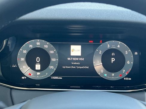 Used 2024 Land Rover Range Rover Evoque Dynamic SE image 20