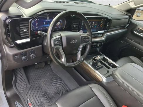 Certified 2024 Chevrolet Silverado 1500 LT Trail Boss w/ Convenience Package II image 12