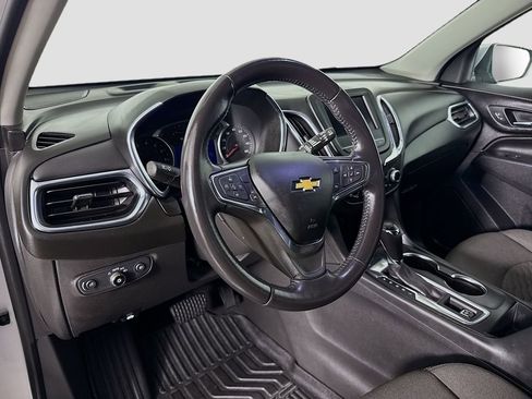 Used 2021 Chevrolet Equinox LT image 9