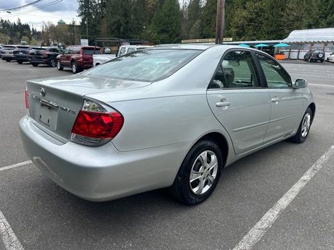 Used 2005 Toyota Camry image 5