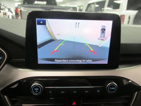 Used 2020 Ford Escape SEL image 36