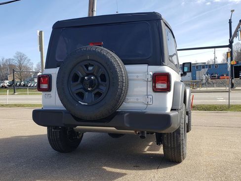 New 2026 Jeep Wrangler Sport AWD/4WD image 3