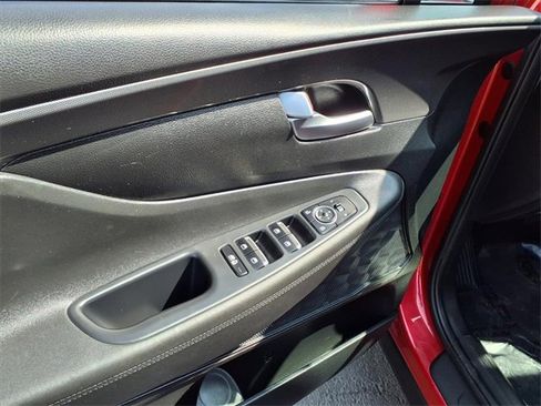 Certified 2023 Hyundai Santa Fe SEL image 12