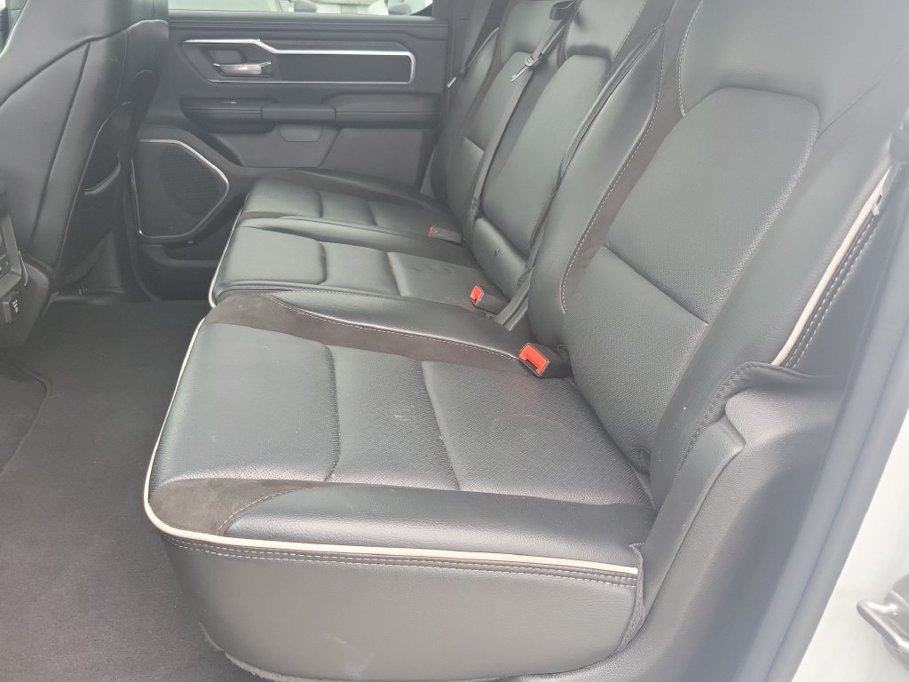 Used 2026 RAM 1500 Laramie AWD/4WD image 12