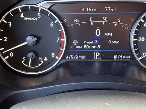 Used 2023 Nissan Altima 2.5 SR w/ SR Premium Package FWD image 27