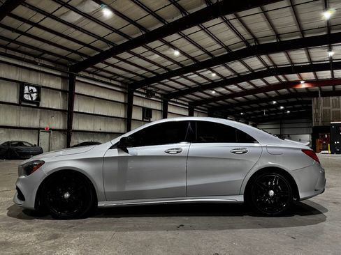 Used 2017 Mercedes-Benz CLA 250 4MATIC image 8