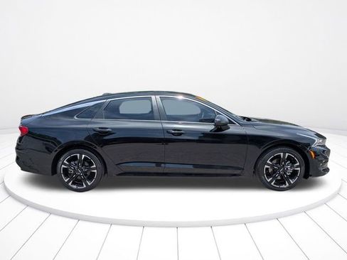Used 2023 Kia K5 GT-Line w/ GT-Line Premium Package FWD image 3