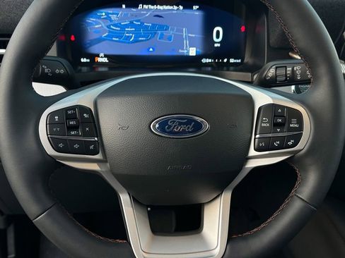 New 2026 Ford Explorer Active w/ Active Comfort Package image 44