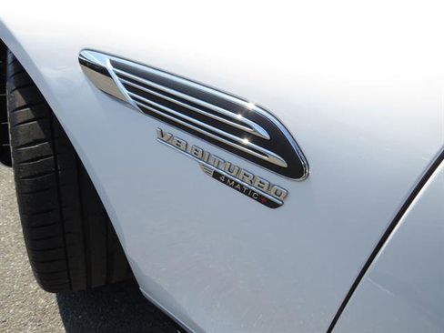Used 2022 Mercedes-Benz SL 55 AMG 4MATIC image 25