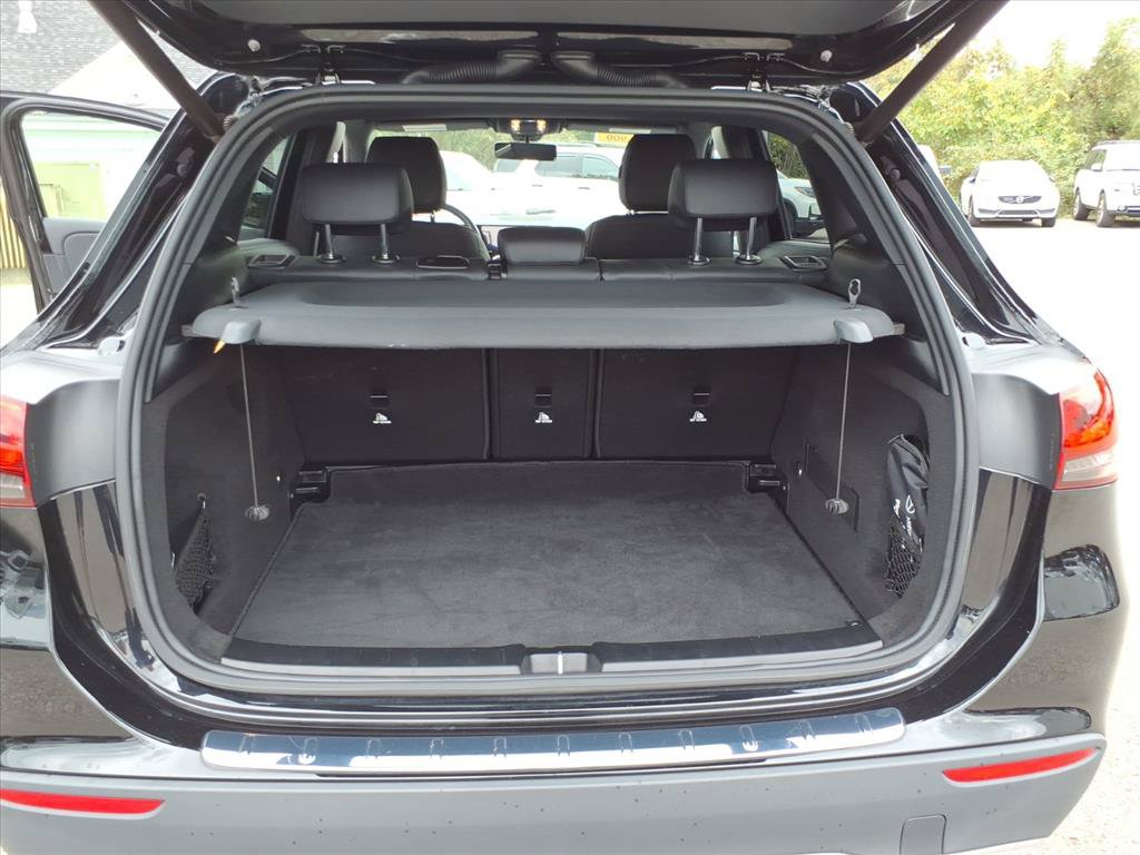Used 2023 Mercedes-Benz GLA 250 4MATIC image 13