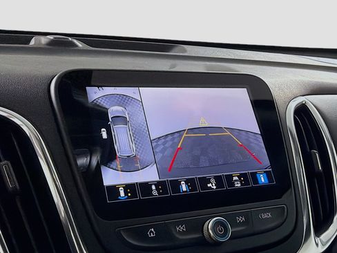 Used 2024 Chevrolet Equinox LT AWD/4WD image 22