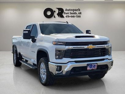 Used 2025 Chevrolet Silverado 2500 LT w/ Convenience Package