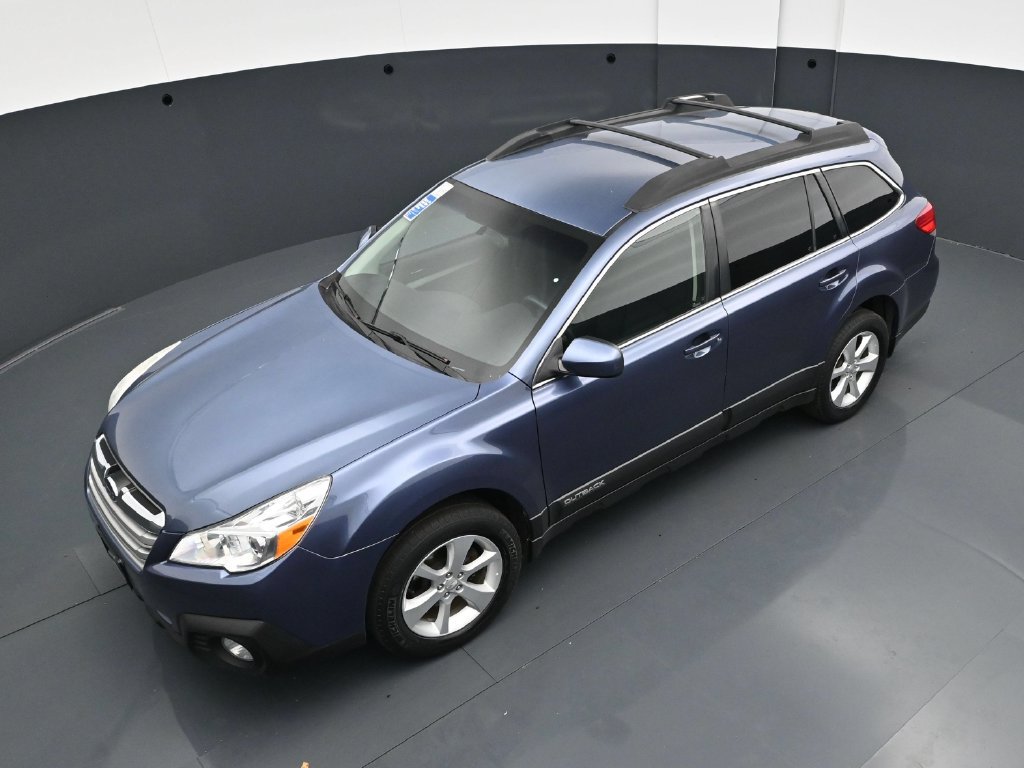 Used 2013 Subaru Outback Wilderness AWD/4WD image 38