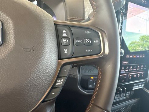 New 2027 RAM 2500 Limited AWD/4WD image 36