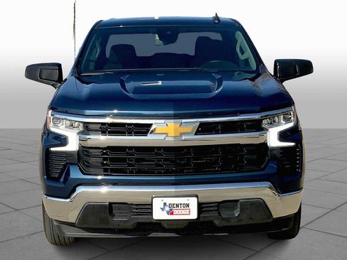 Used 2023 Chevrolet Silverado 1500 LT w/ Protection Package RWD image 3