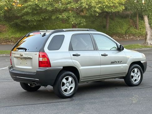 Used 2007 Kia Sportage LX FWD image 3