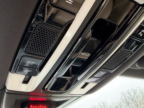 Used 2019 Porsche Cayenne S w/ Premium Plus Package image 50