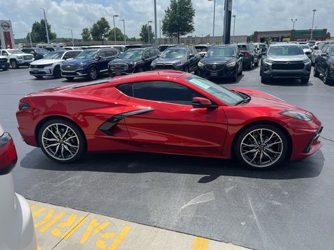 Used 2024 Chevrolet Corvette Stingray Preferred Cpe w/ Battery Protection Package RWD image 6