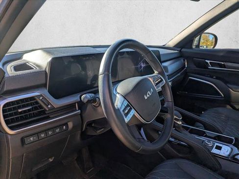 Used 2025 Kia Telluride EX X-Line image 9