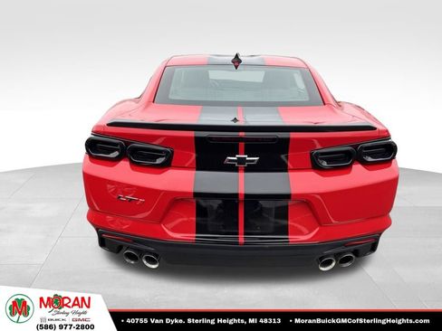 Used 2021 Chevrolet Camaro LT w/ Technology Package RWD image 7