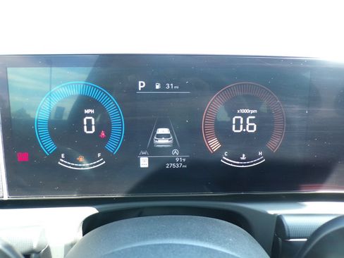 Certified 2025 Hyundai Tucson SEL AWD/4WD image 24
