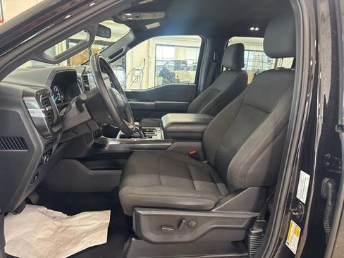 Used 2023 Ford F150 XLT w/ Equipment Group 302A High image 9