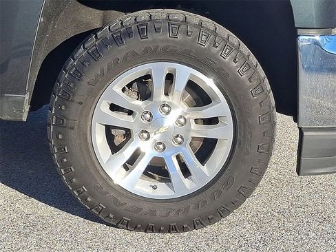 Used 2018 Chevrolet Silverado 1500 LT w/ All Star Edition image 12