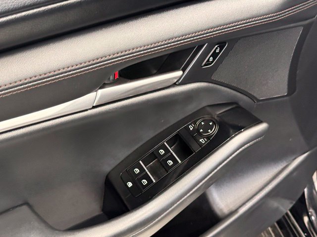 Used 2025 MAZDA MAZDA3 s Sport FWD image 14