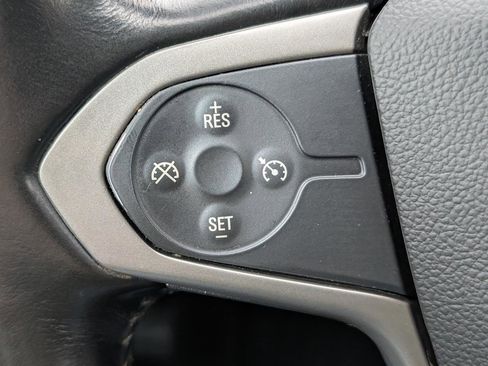 Used 2017 Chevrolet Colorado Z71 image 13