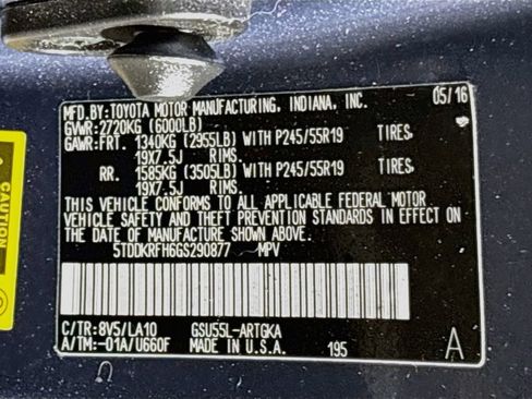 Used 2016 Toyota Highlander Limited AWD/4WD image 25