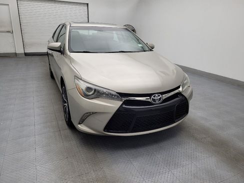 Used 2015 Toyota Camry XSE image 14
