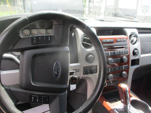 Used 2010 Ford F150 4x4 SuperCrew image 15