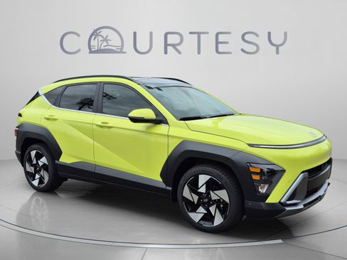 New 2026 Hyundai Kona Limited FWD image 7