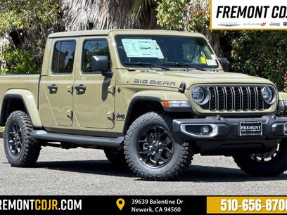 New 2025 Jeep Gladiator Sport