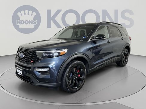 Certified 2023 Ford Explorer ST w/ Equipment Group 401A AWD/4WD image 5
