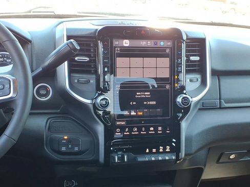 Used 2026 RAM 2500 Big Horn AWD/4WD image 25