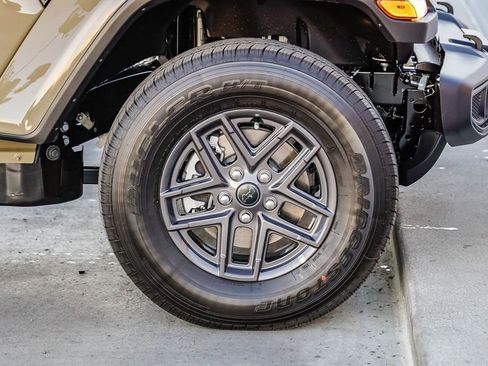 New 2026 Jeep Gladiator Sport image 11