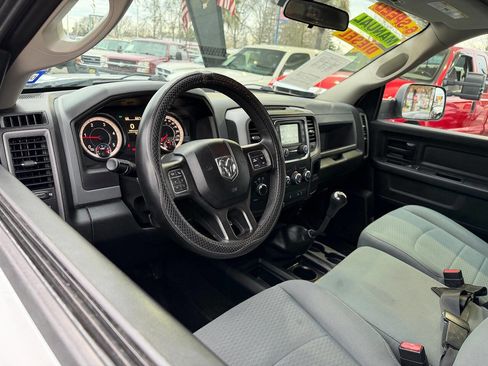 Used 2017 RAM 3500 Tradesman w/ Chrome Appearance Group image 23