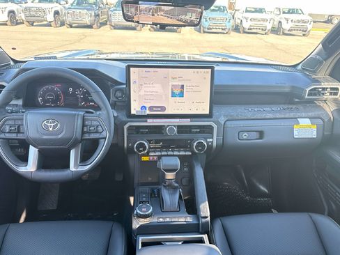 New 2026 Toyota Tacoma Limited AWD/4WD image 11