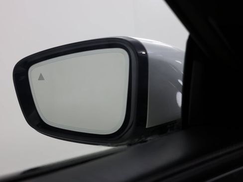 Used 2022 BMW M850i Gran Coupe xDrive w/ Comfort Seating Package image 17