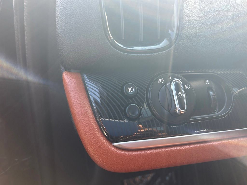 Used 2023 MINI Cooper Countryman S w/ Signature Upholstery Package AWD/4WD image 26