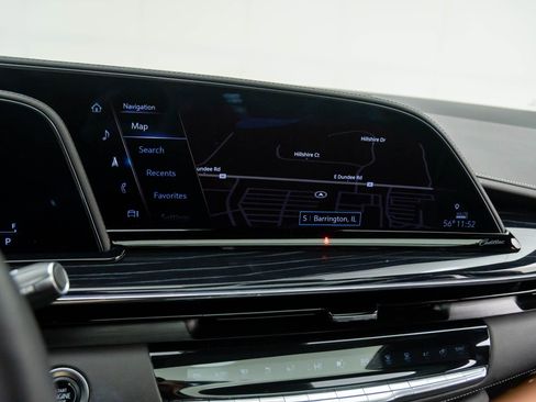 Used 2024 Cadillac Escalade Sport w/ LPO, ONYX Package image 33