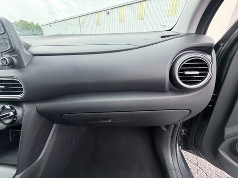 Used 2021 Hyundai Kona SE FWD image 19