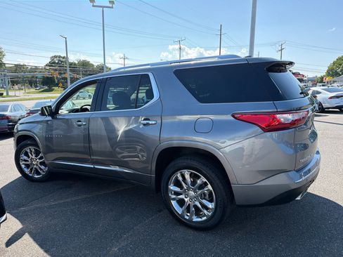 Certified 2021 Chevrolet Traverse High Country AWD/4WD image 6