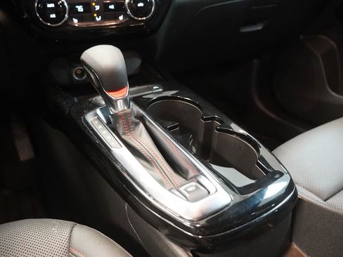 Used 2024 Chevrolet Trax RS w/ Driver Confidence Package image 21