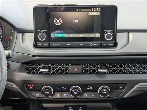 Used 2024 Honda Accord EX image 13