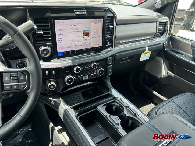 New 2026 Ford F450 Platinum w/ FX4 Off-Road Package AWD/4WD image 18