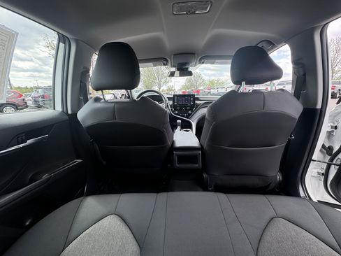 Used 2023 Toyota Camry LE image 25
