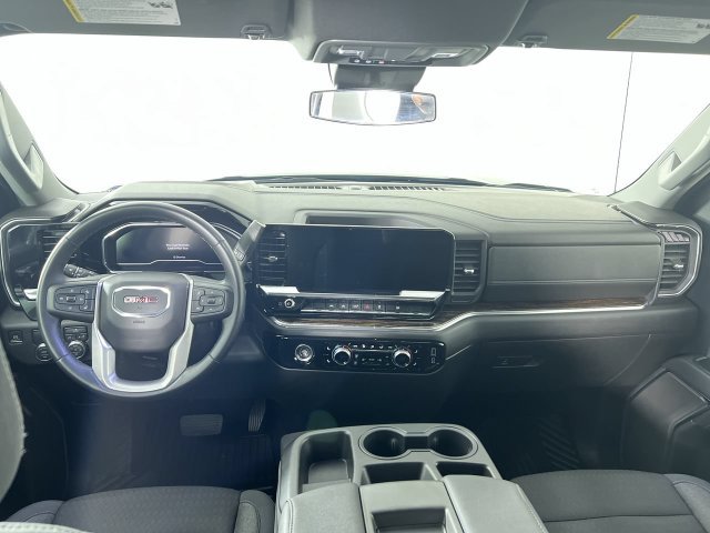Used 2024 GMC Sierra 1500 Elevation RWD image 20