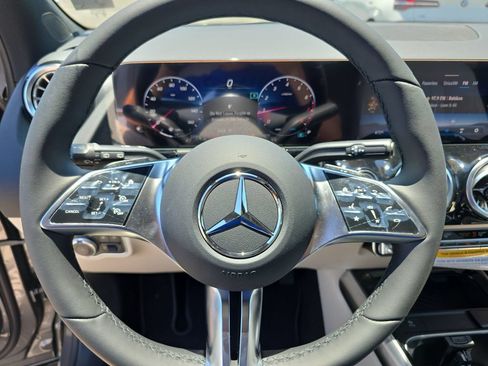 New 2026 Mercedes-Benz GLA 250 4MATIC image 14